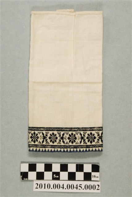 白棉布數紗繡飾褲 (共2張)