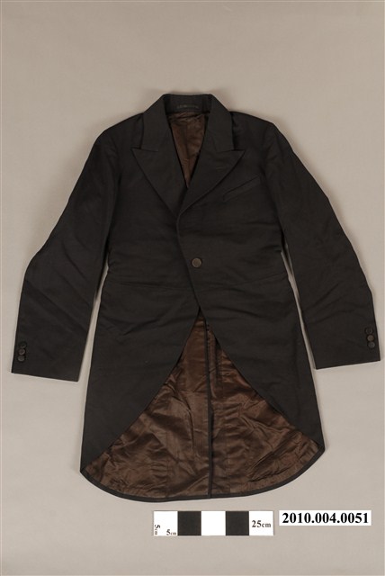 黑色毛料燕尾服 (共8張)