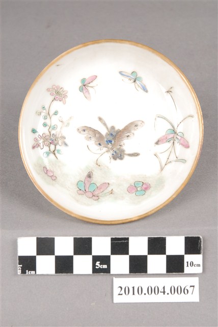 彩繪花草蝴蝶鑲金邊瓷盤 (共4張)