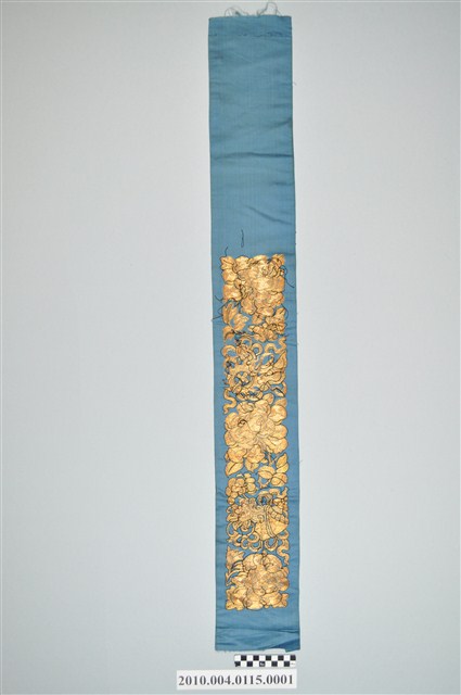 藍絲緞盤金釘線右袖口 (共2張)