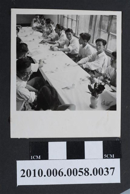 臺灣省立師範大學生規範訓練照片 (共2張)