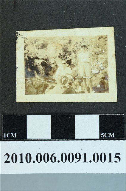 3名男子合照 (共1張)