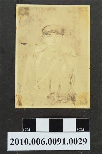 男子獨照 (共1張)