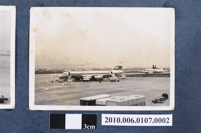 民國57年7月12日日本航空飛機 (共2張)