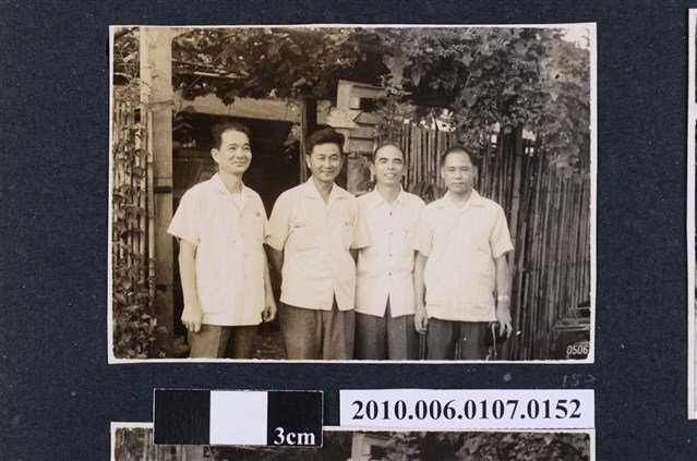 1972.8.5~6曹恕探訪宜蘭族兄及蘇澳之旅4 (共2張)