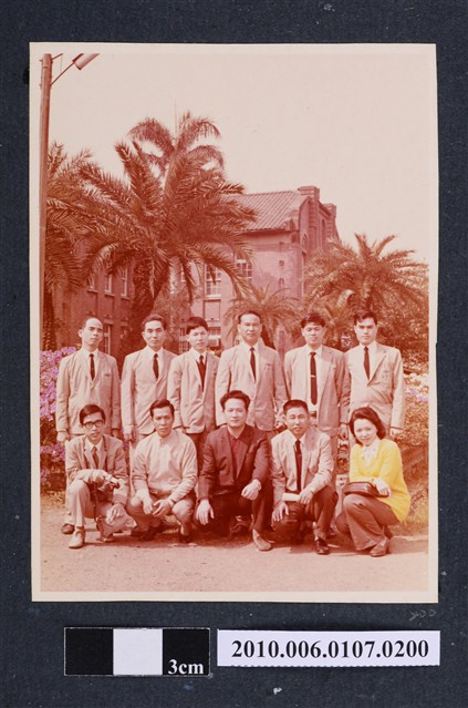 62年3月臺灣省立臺北師範專科學校團體合照1 (共2張)