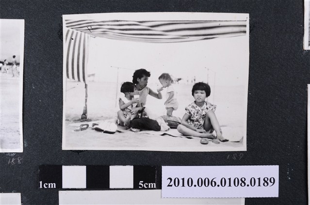 1962.8.26遊淡水海水浴場5 (共1張)