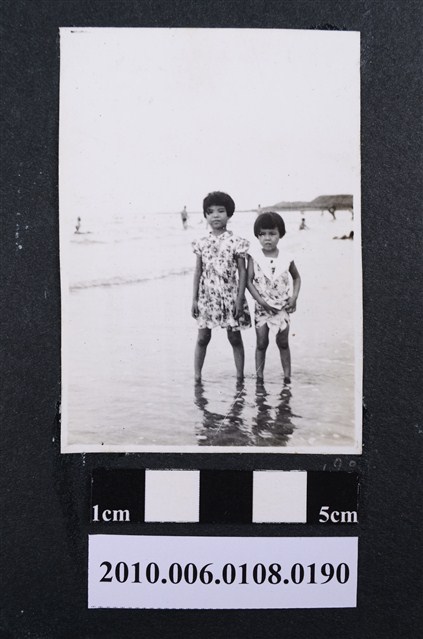 1962.8.26遊淡水海水浴場6 (共1張)