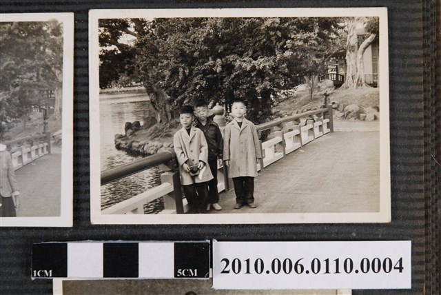 三人合照 (共1張)