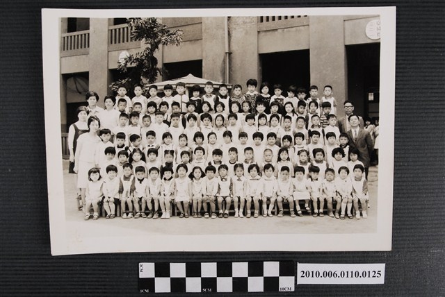 師生合照 (共1張)