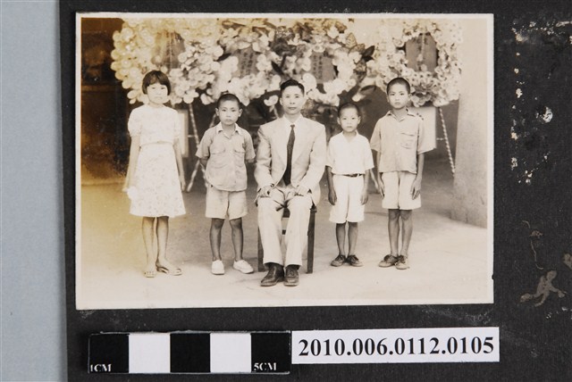 5人合照 (共1張)