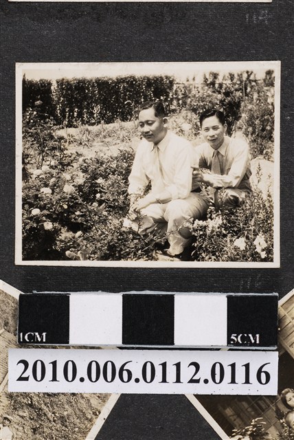 2名男子合照 (共1張)