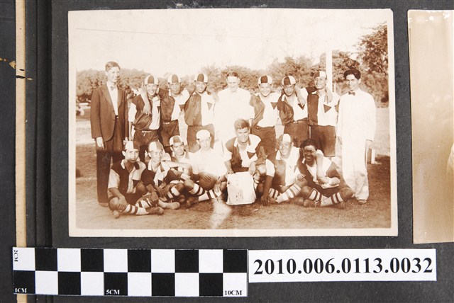 臺南長老教中學校足球隊紀念合照 (共1張)