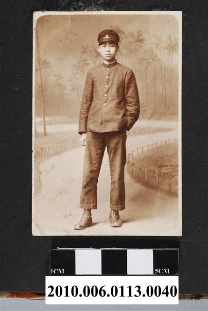 臺南長老教中學校男學生個人照 (共1張)