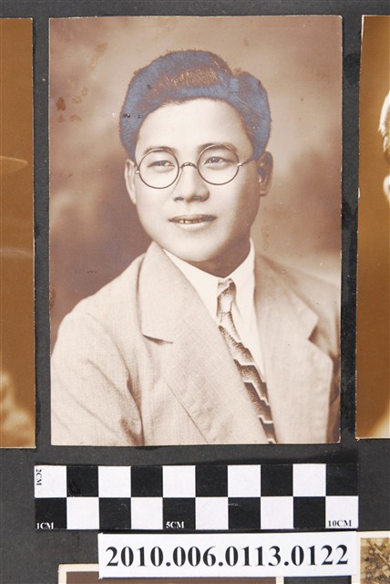 臺南長老教中學校男學生個人照 (共1張)