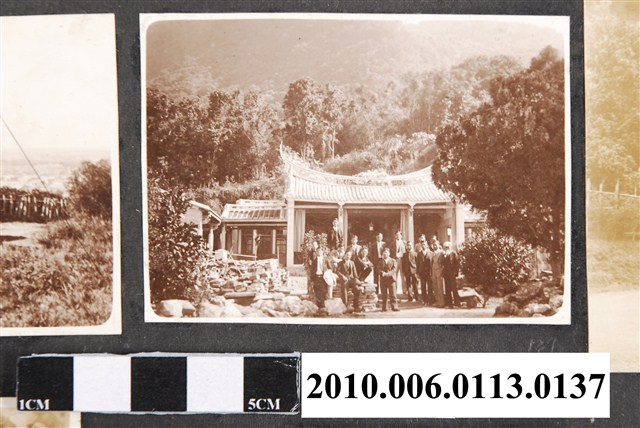 臺南長老教中學校教職員合照 (共1張)