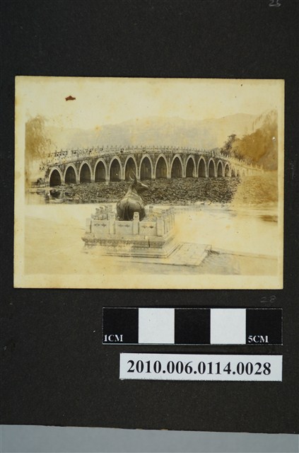 頤和園17孔橋與銅牛照 (共1張)