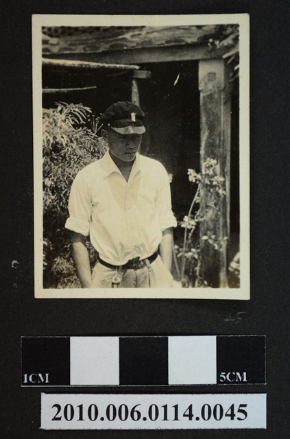 男子獨照 (共1張)