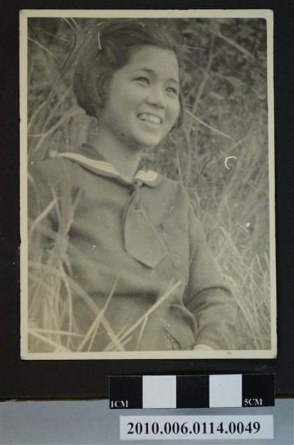 女子獨照 (共1張)