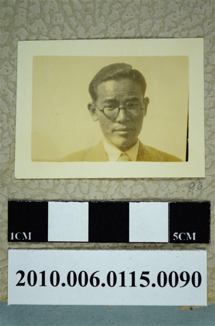 廖漢水獨照 (共1張)