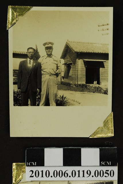 兩男合照 (共1張)