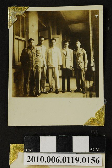 五人合照 (共1張)