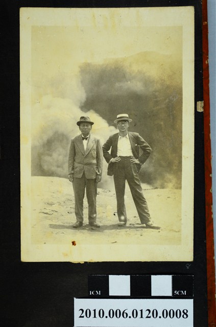 二位男子合影照片 (共1張)