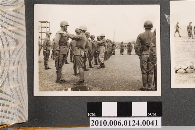 服裝儀容檢查照 (共1張)