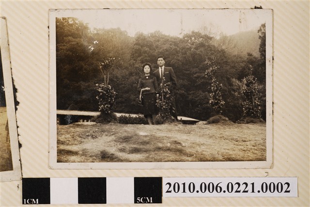 男女合照 (共1張)