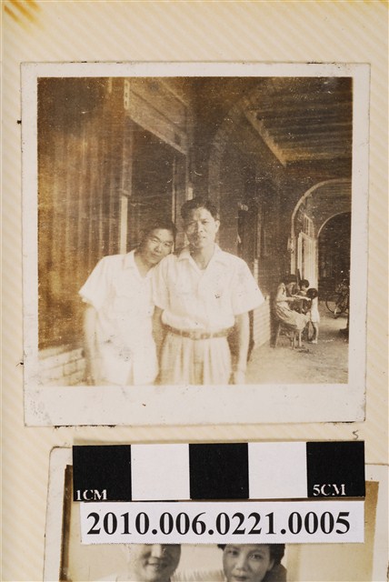 二人合照 (共1張)