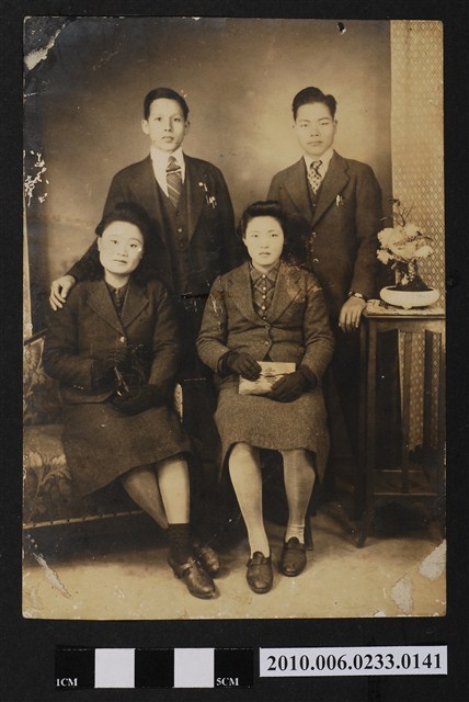 四人合照 (共1張)