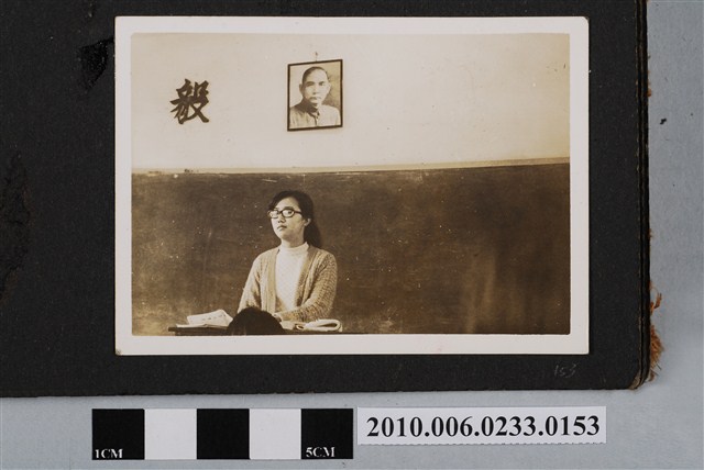 女子獨照 (共1張)