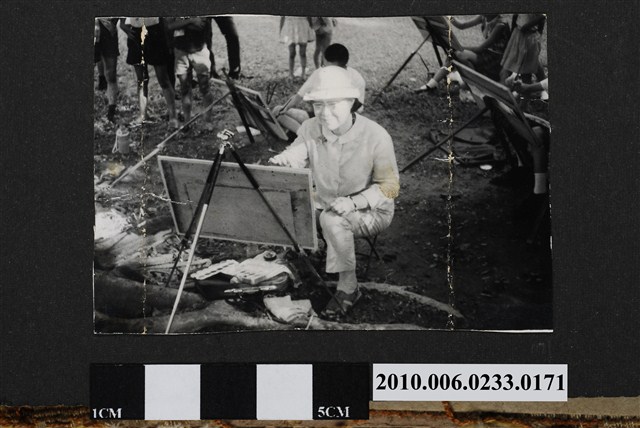 女子寫生照 (共1張)