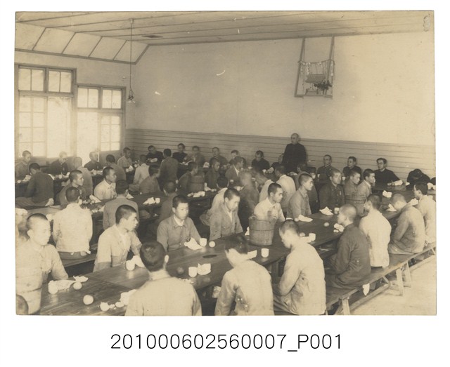 食堂內長官發言照 (共1張)