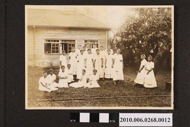 團體合照 (共1張)