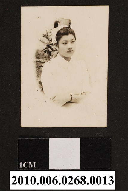 女子獨照 (共1張)