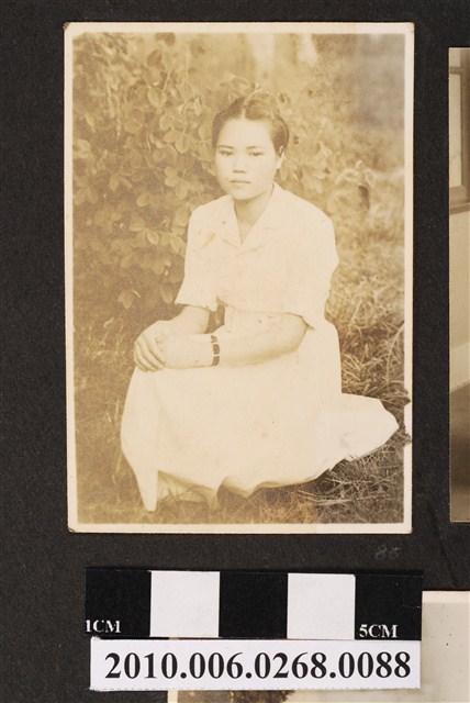 女子獨照 (共1張)