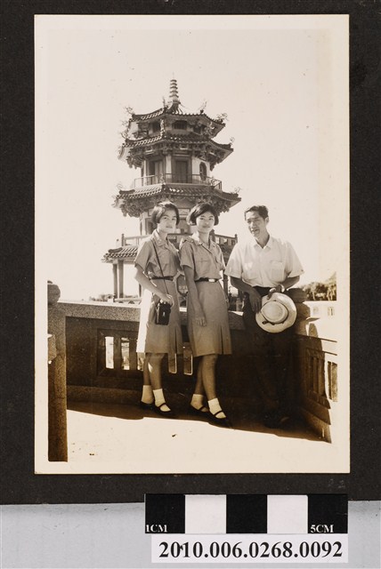 三人合照 (共1張)