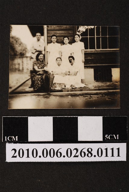 七人合照 (共1張)