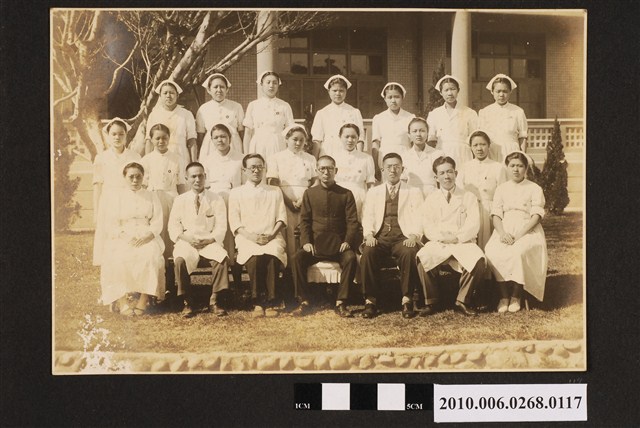 團體合照 (共1張)