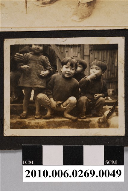 四童合照 (共1張)