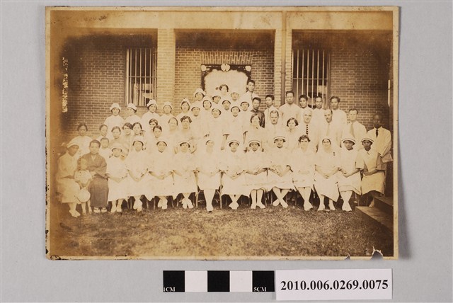 團體合照 (共2張)