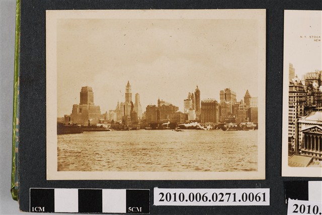 隔哈德遜河望曼哈頓下城區 (共2張)