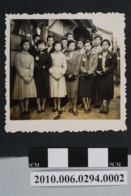 十二人合照 (共1張)