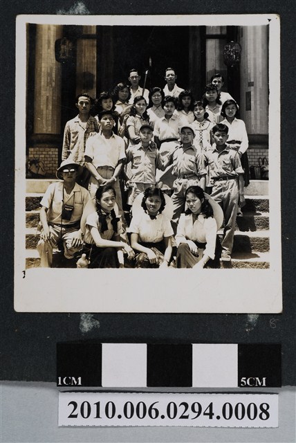 團體合照 (共1張)
