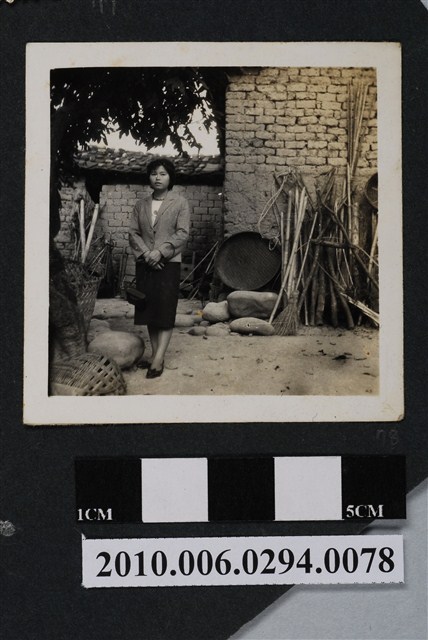 女子獨照 (共1張)