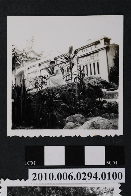 女子獨照 (共1張)