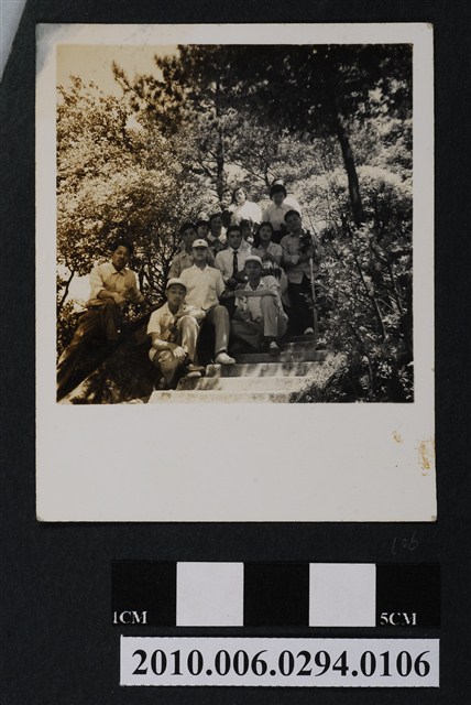 團體合照 (共1張)