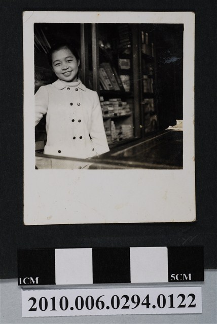 女子獨照 (共1張)