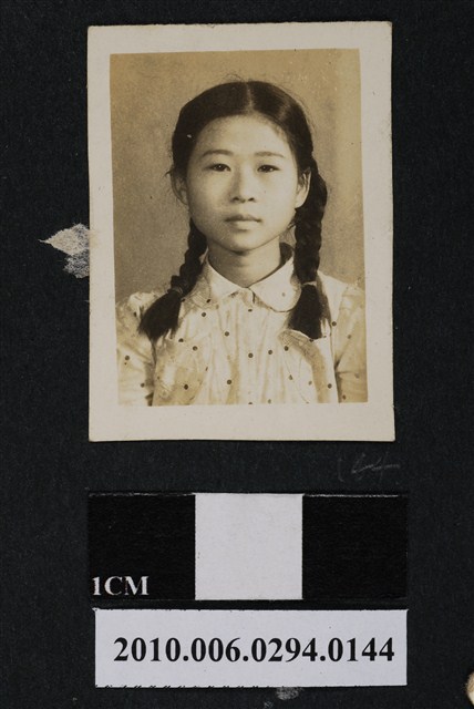 女子大頭照 (共1張)